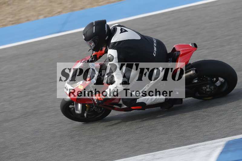 /Archiv-2024/01 26.-28.01.2024 Moto Center Thun Jerez/Gruppe gruen-green/162